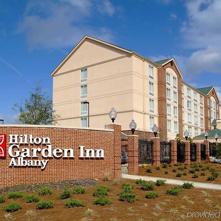 Hilton Garden Inn Albany Exterior foto