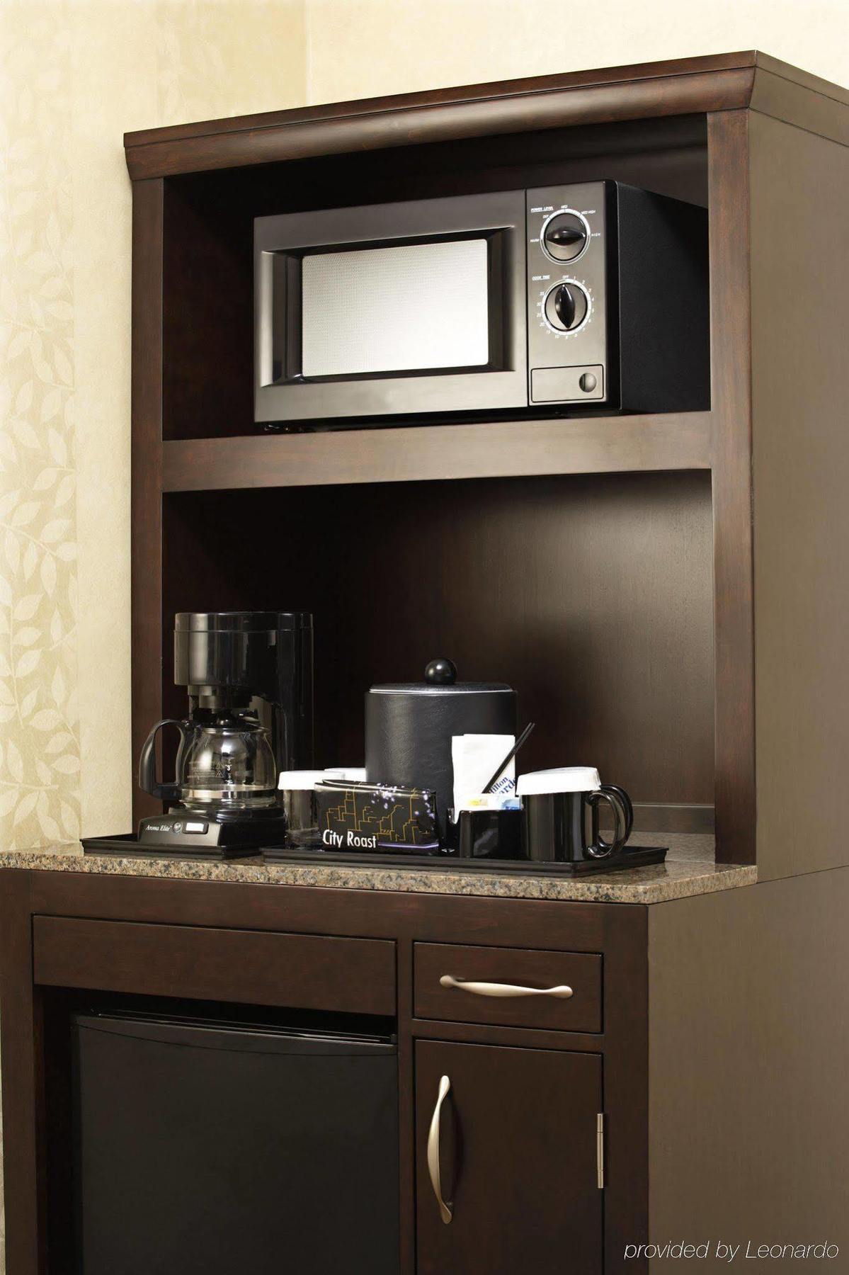 Hilton Garden Inn Albany Quarto foto